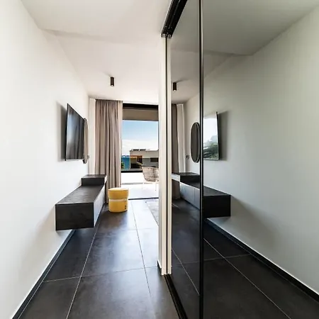 Villa Suva Punta Elite By Guide Vir