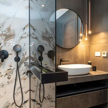 Suva Punta Elite By Guide Villa *