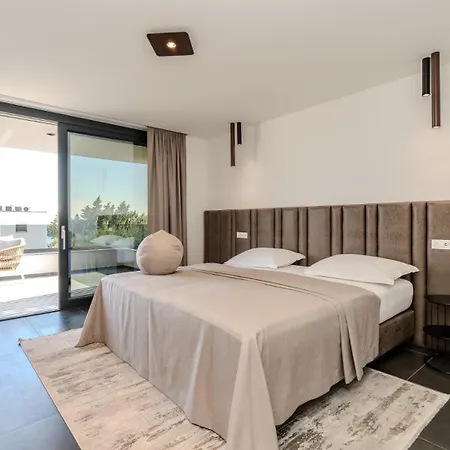 Suva Punta Elite By Guide Villa