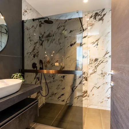 Villa Suva Punta Elite By Guide *